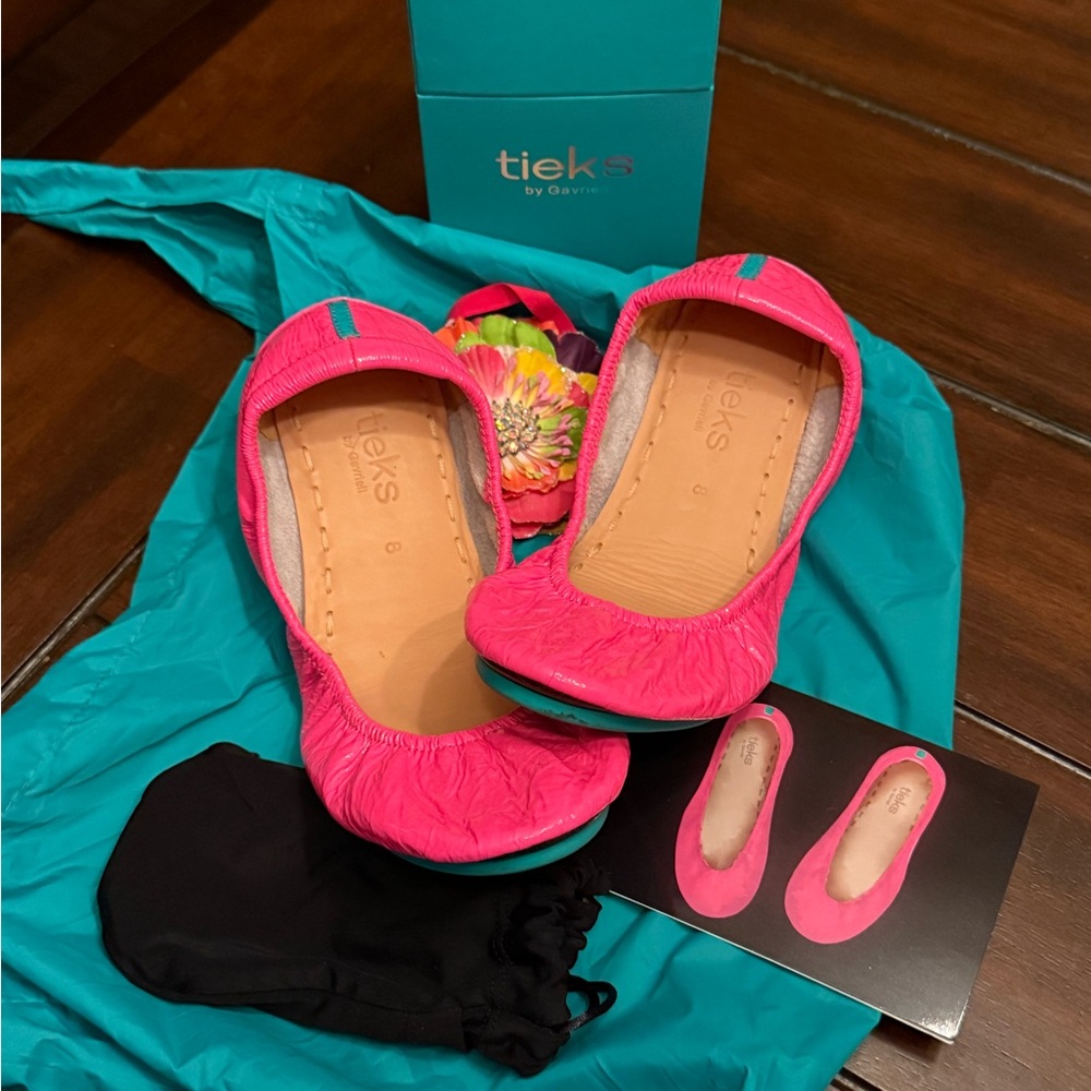 Tieks Pop Pink Neon Ballet Flats